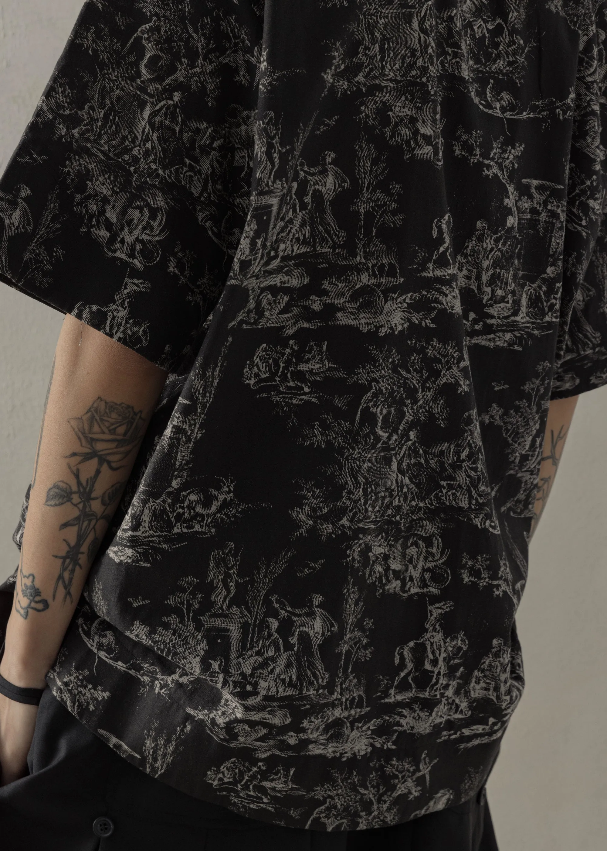 24SS|Seasonal Print SS(Black) sold by Professor E. product image thumbnail 4