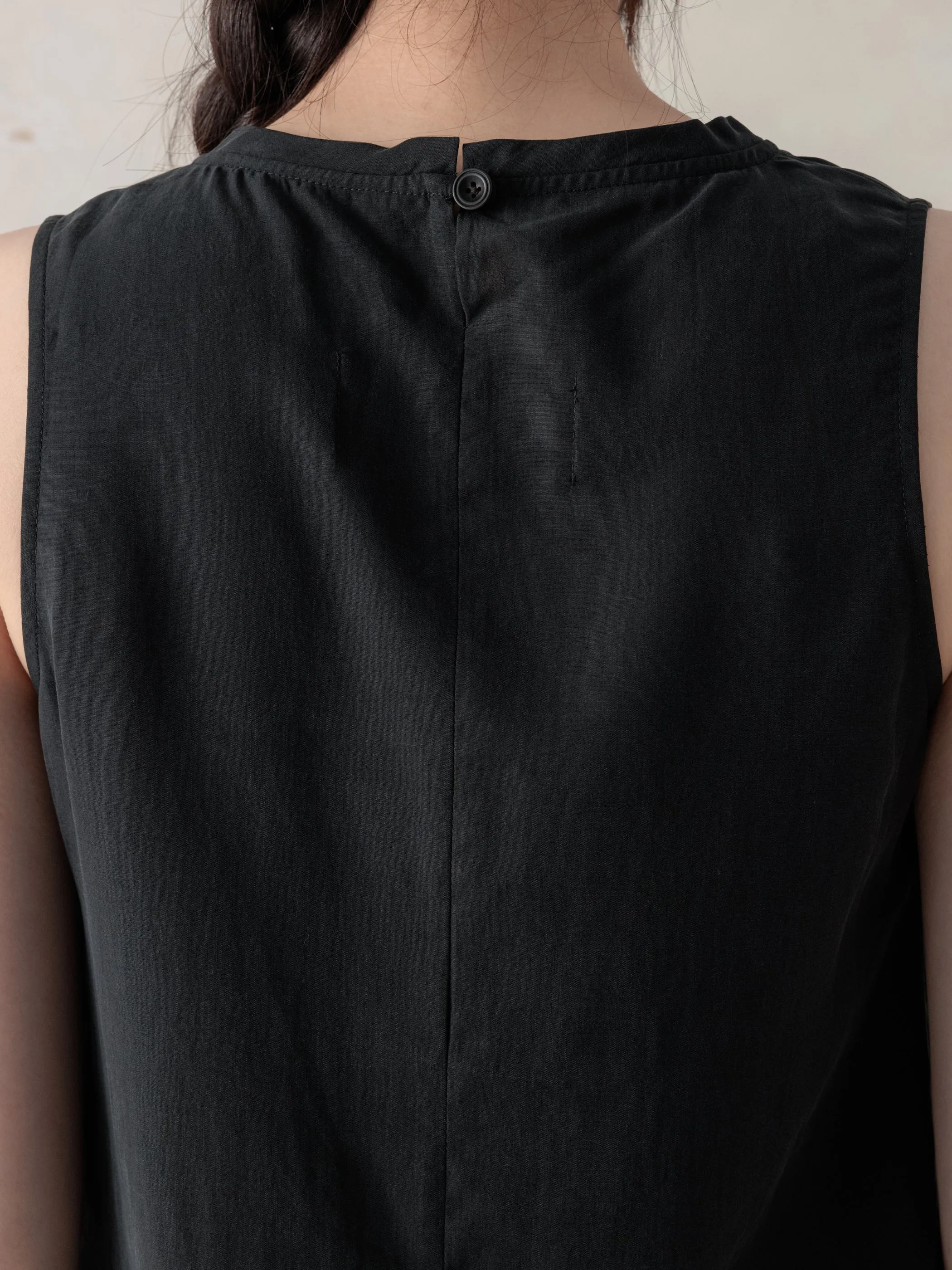 26SS WMS|Rayon Vest Top sold by Professor E. product image thumbnail 4
