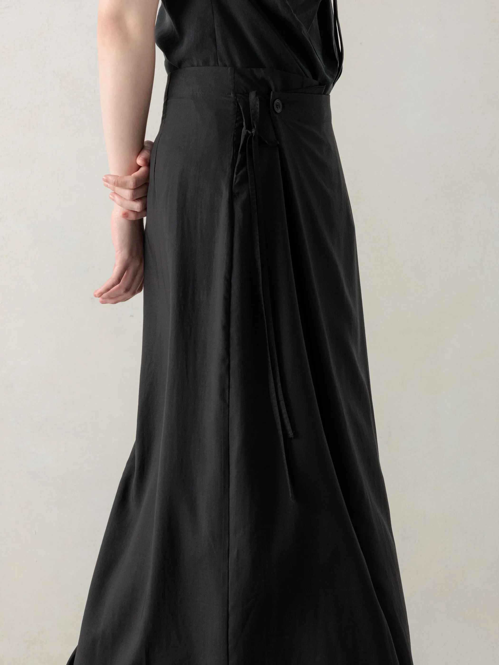 26SS WMS|A-Line Skirt sold by Professor E. product image thumbnail 4
