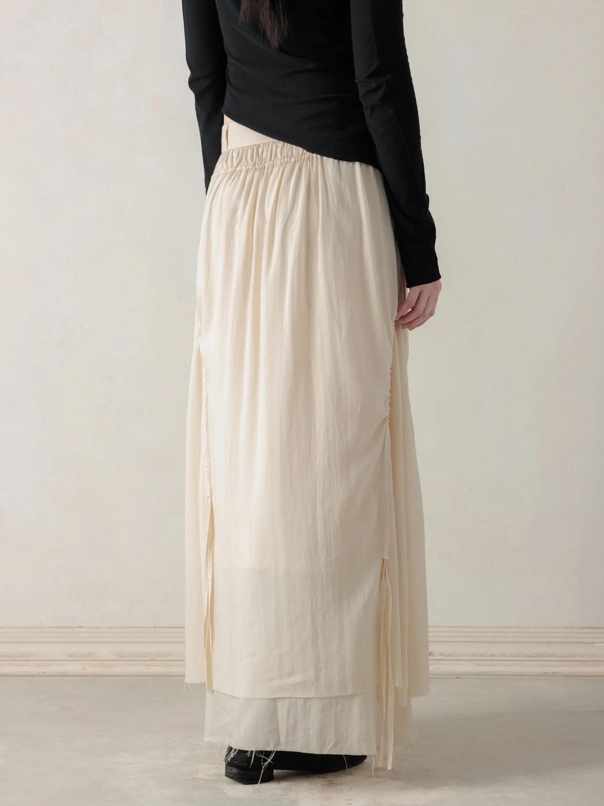 26SS WMS|Cotton Pleated Midi Skirt (Beige) sold by Professor E. product image thumbnail 3