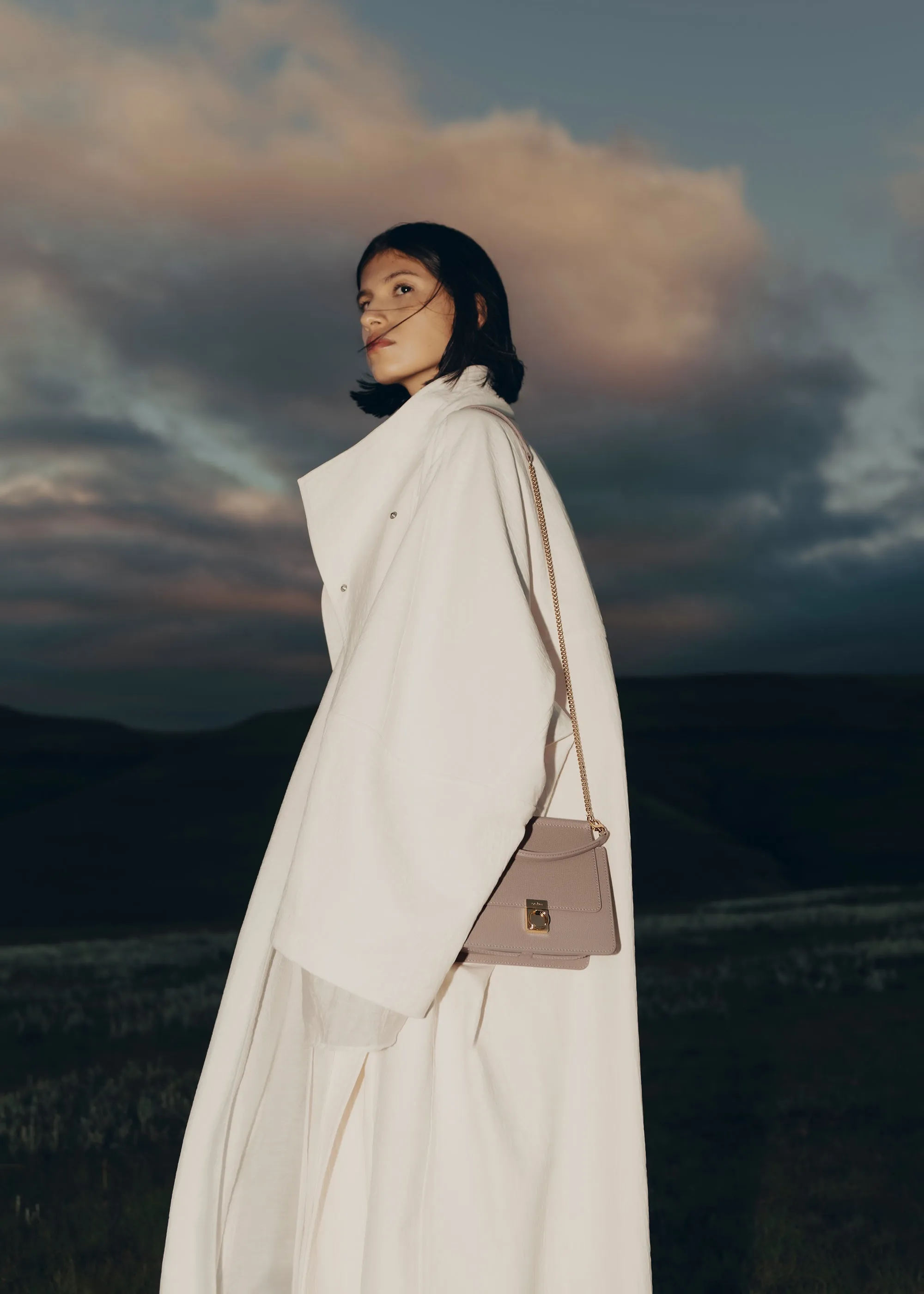 Numéro Sept Mini - Textured Taupe sold by Polene product image thumbnail 4