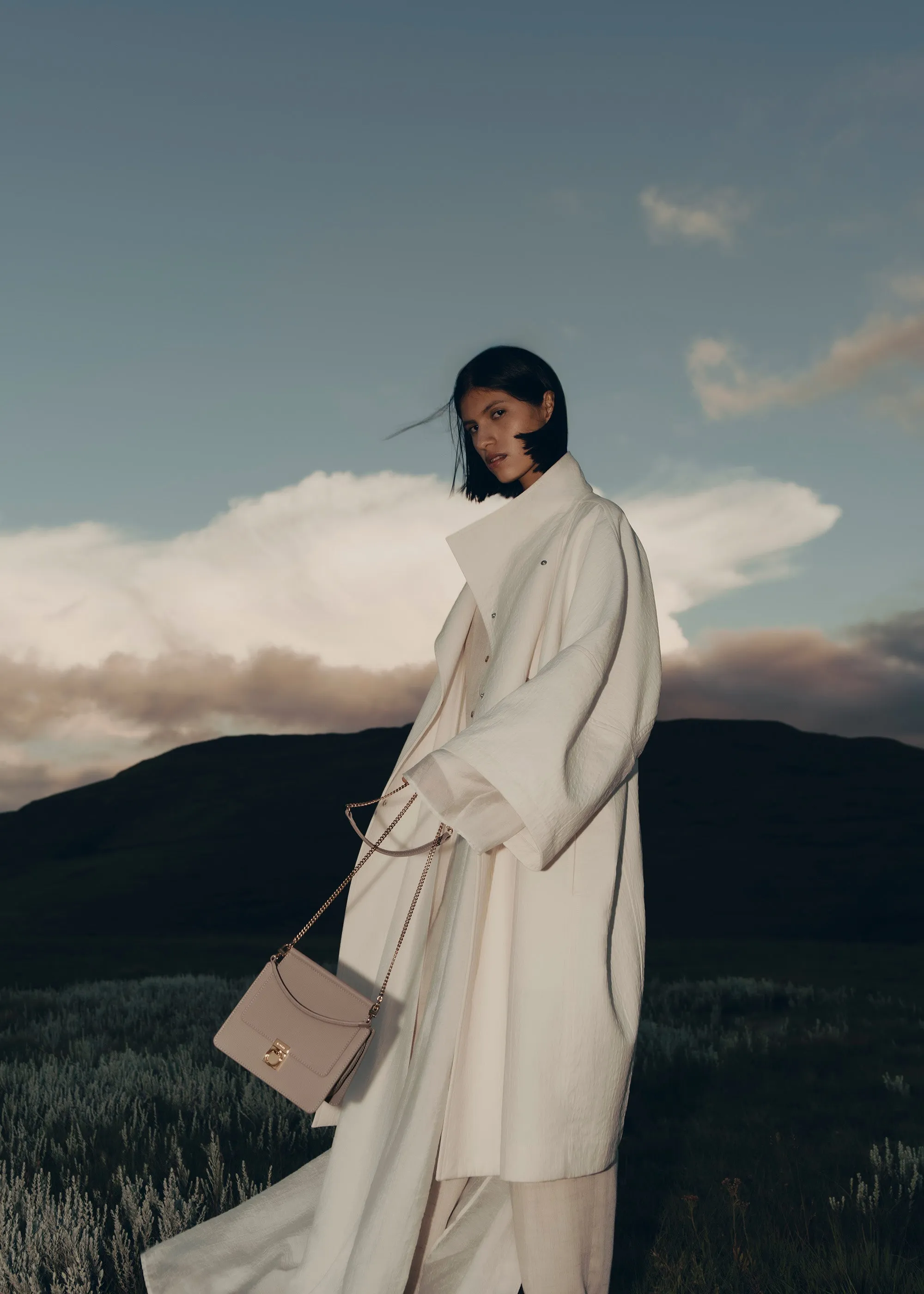 Numéro Sept Mini - Textured Taupe sold by Polene product image thumbnail 5