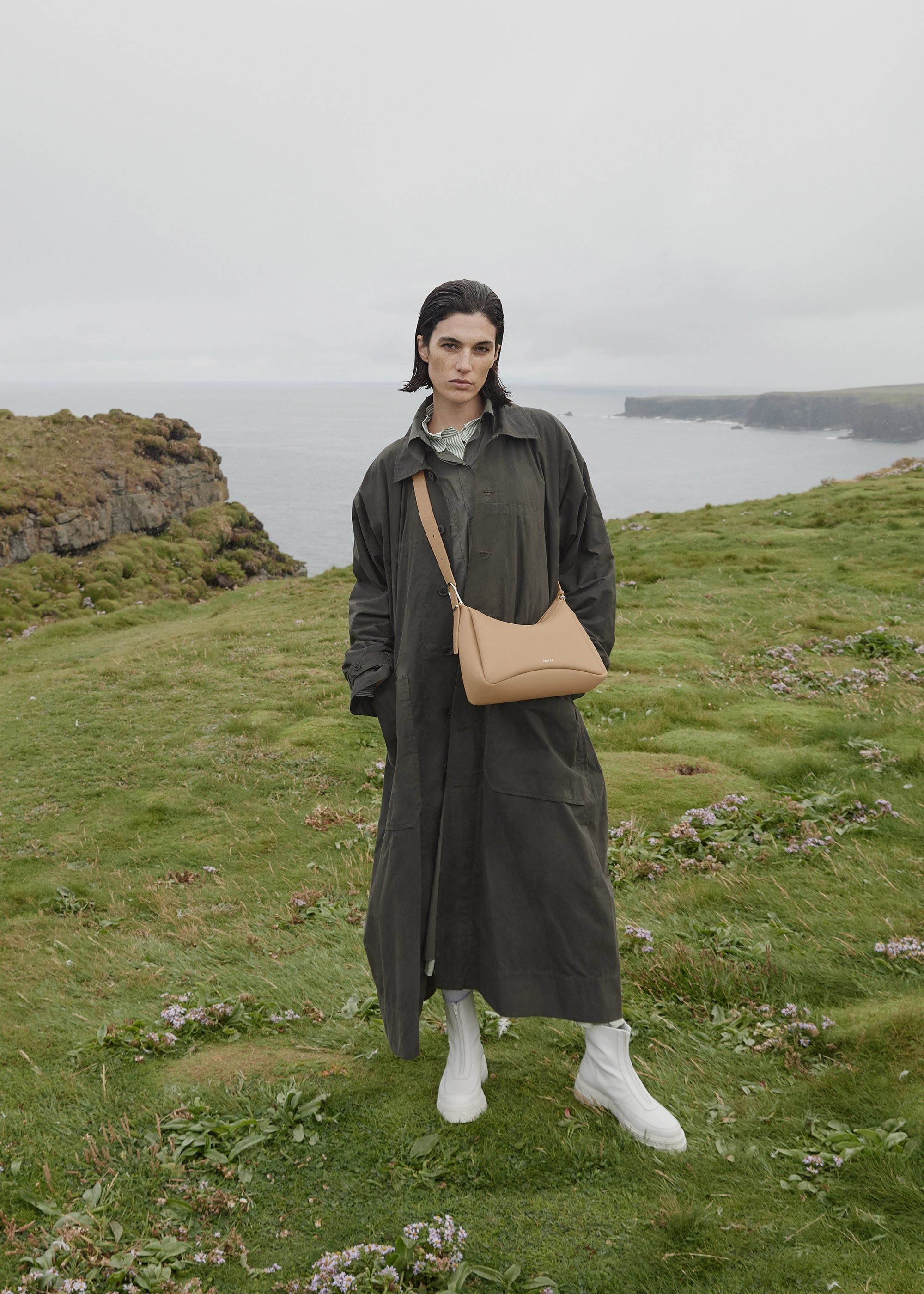 Umi - Beige textured leather sold by Polene product image thumbnail 4