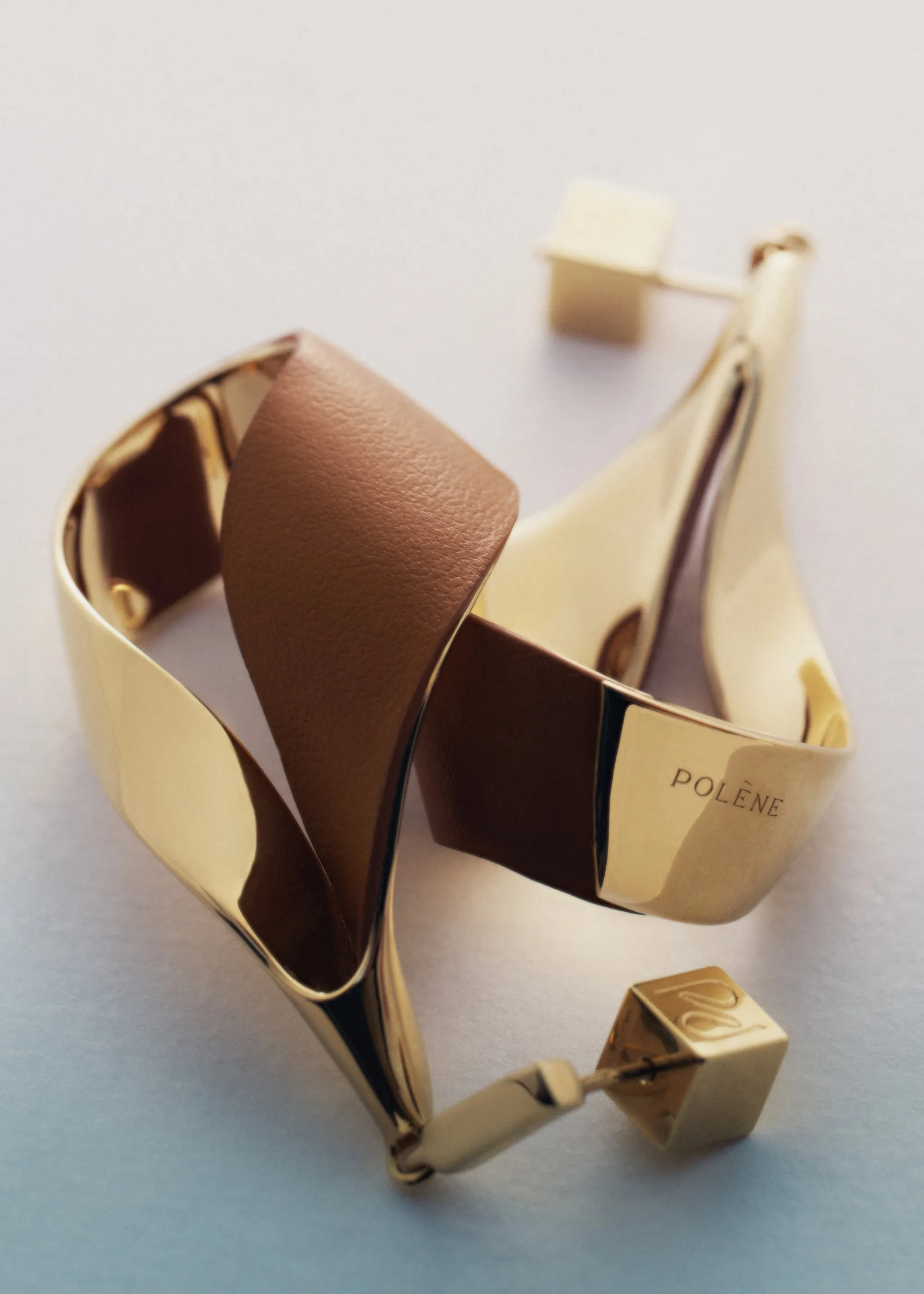 Ormé Pendant Earrings - Gold Gilded with Camel Leather sold by Polene product image thumbnail 3