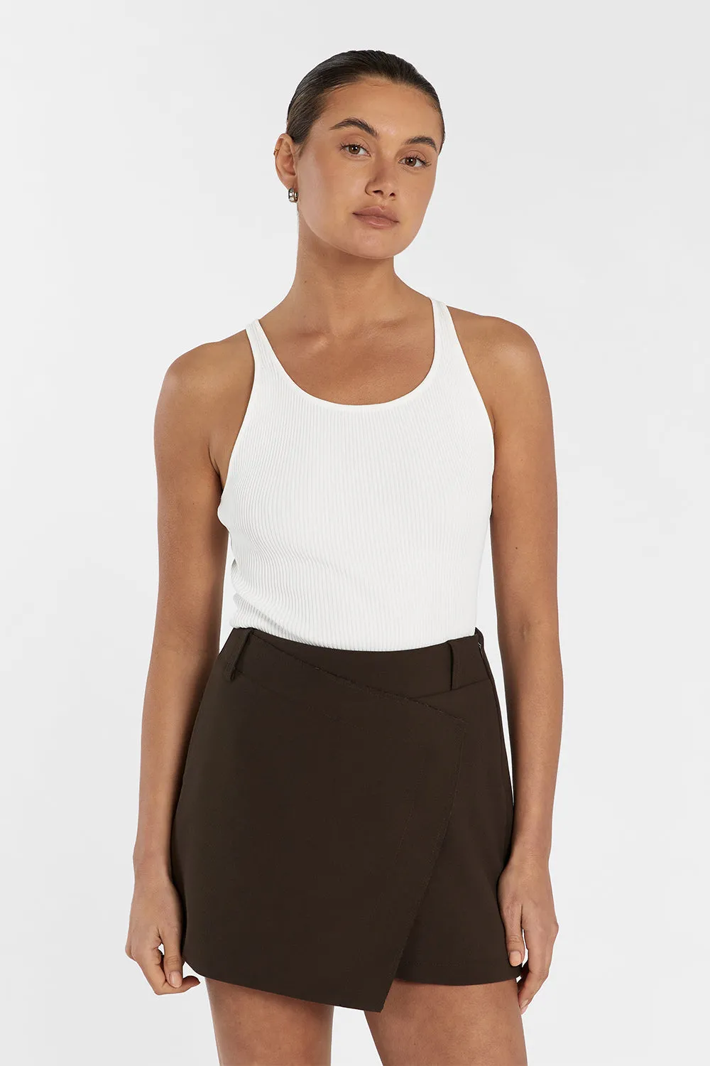 JULIE BITTER CHOC TAILORED SKORT sold by Dissh product image thumbnail 4