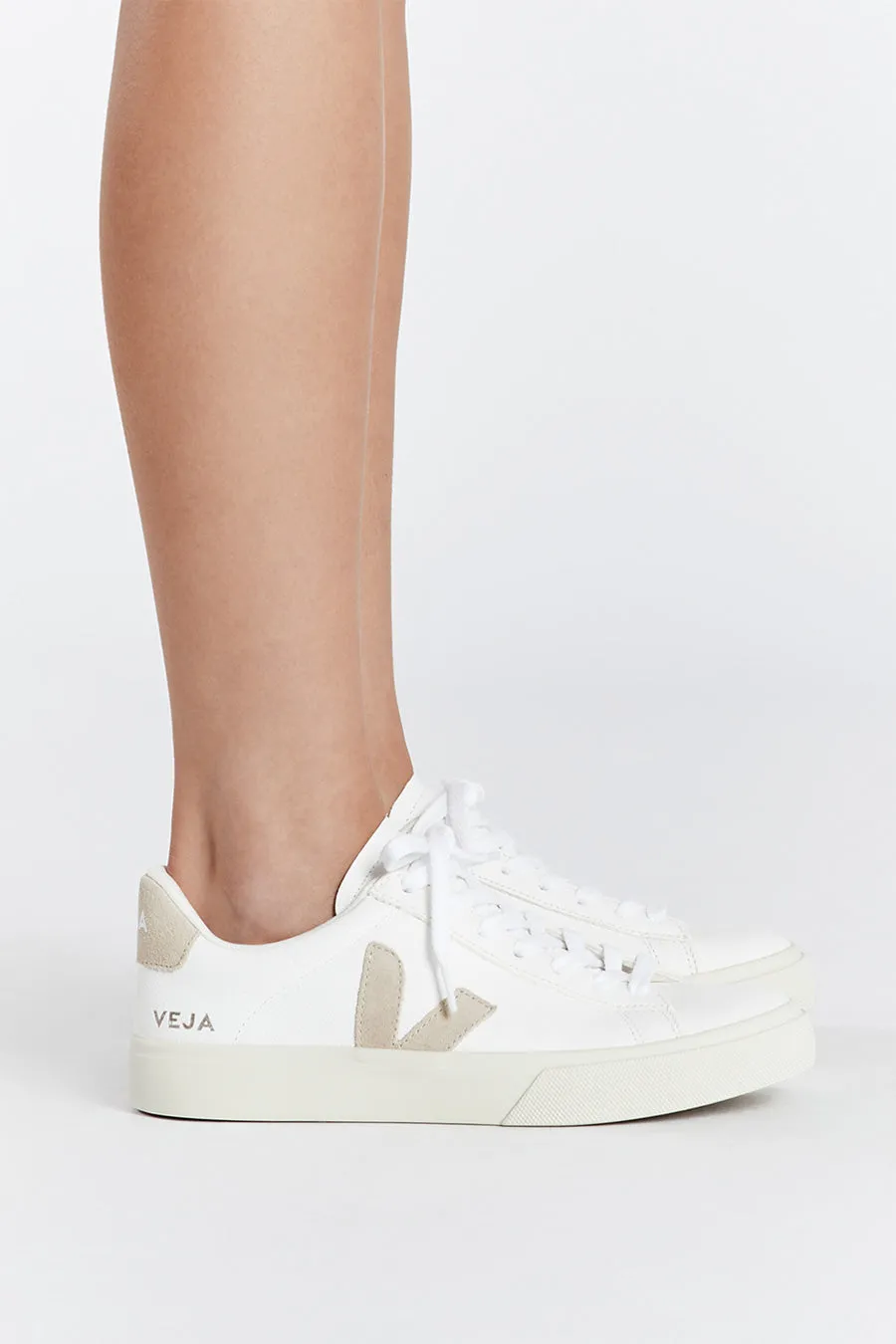 VEJA CAMPO EXTRA WHITE ALMOND sold by Dissh product image thumbnail 2