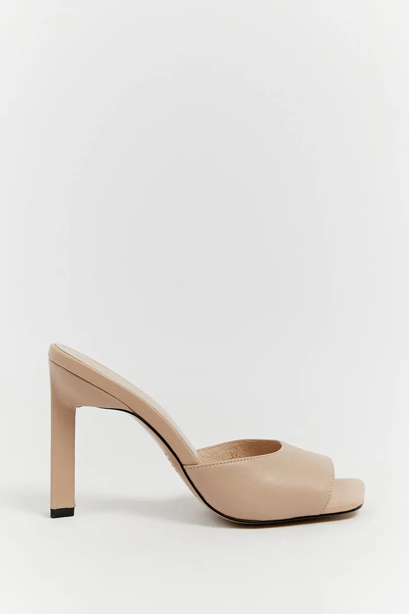 ALIAS MAE FAWN CREAM LEATHER HEEL sold by Dissh