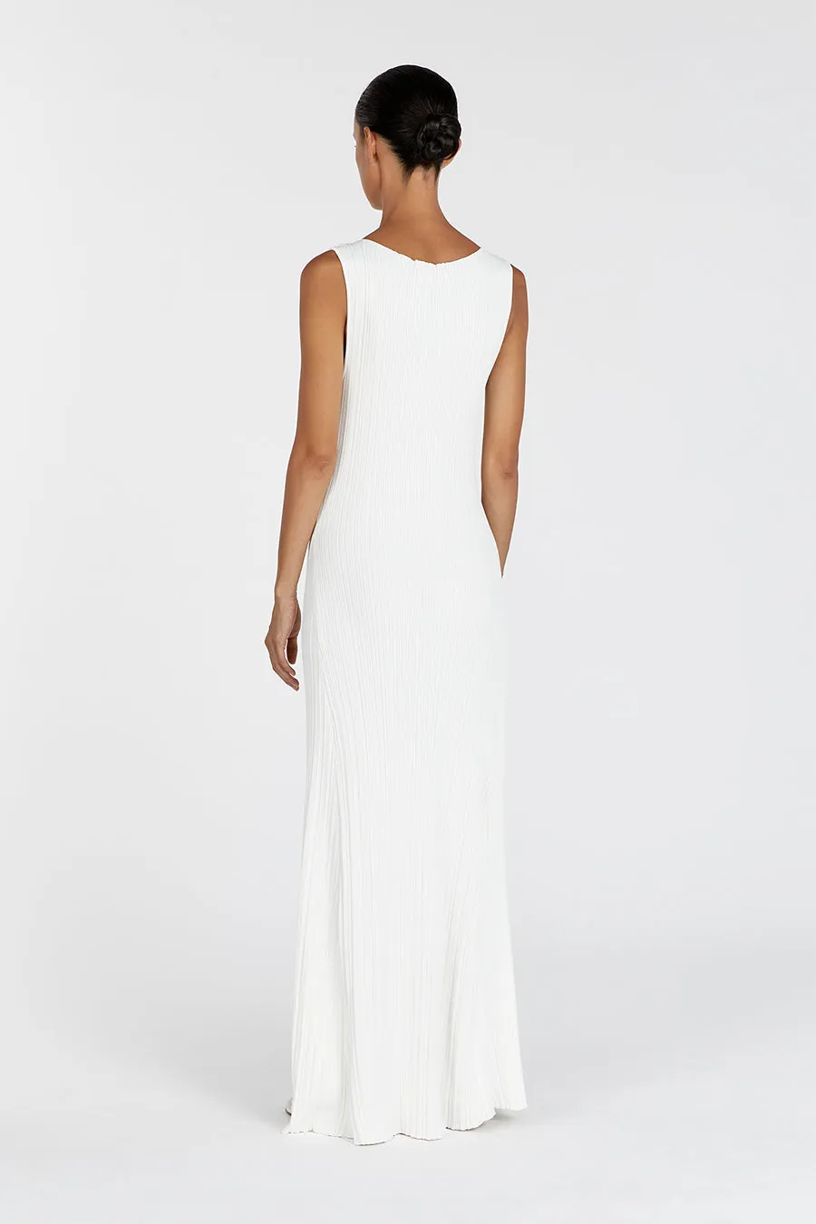 IVY OFF WHITE SLEEVELESS MIDI DRESS sold by Dissh product image thumbnail 4