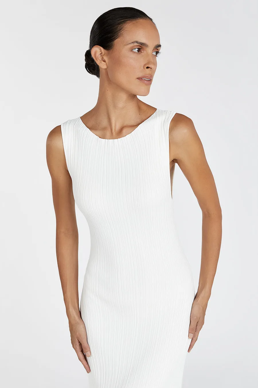 IVY OFF WHITE SLEEVELESS MIDI DRESS sold by Dissh product image thumbnail 2