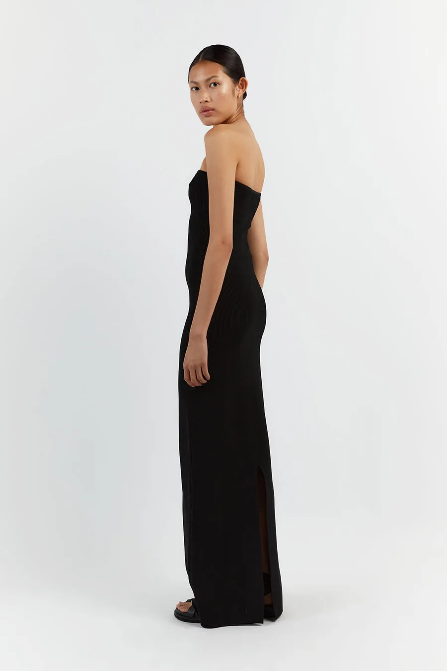VERONICA BLACK BANDEAU MAXI DRESS sold by Dissh product image thumbnail 4