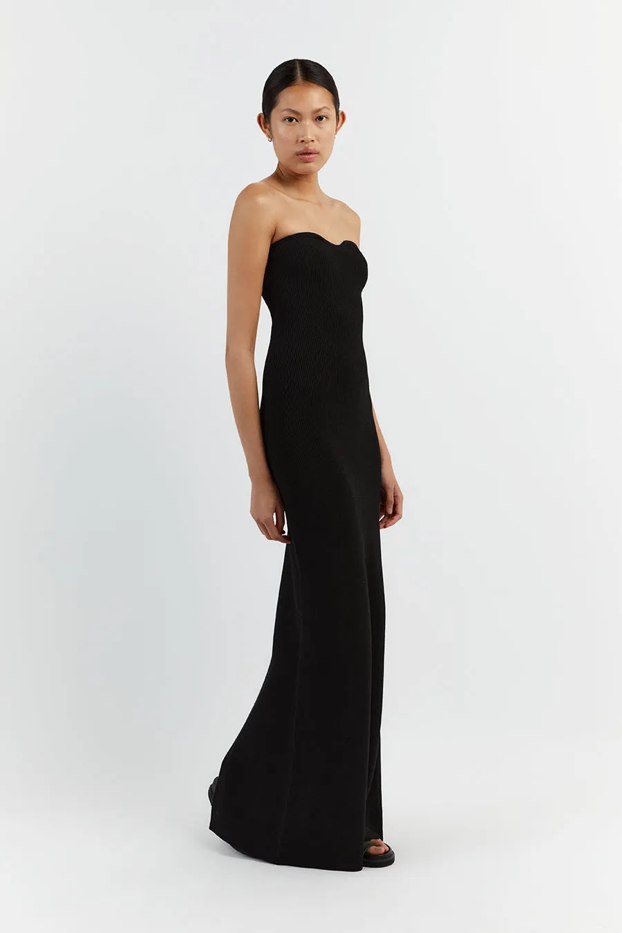 VERONICA BLACK BANDEAU MAXI DRESS sold by Dissh product image thumbnail 3