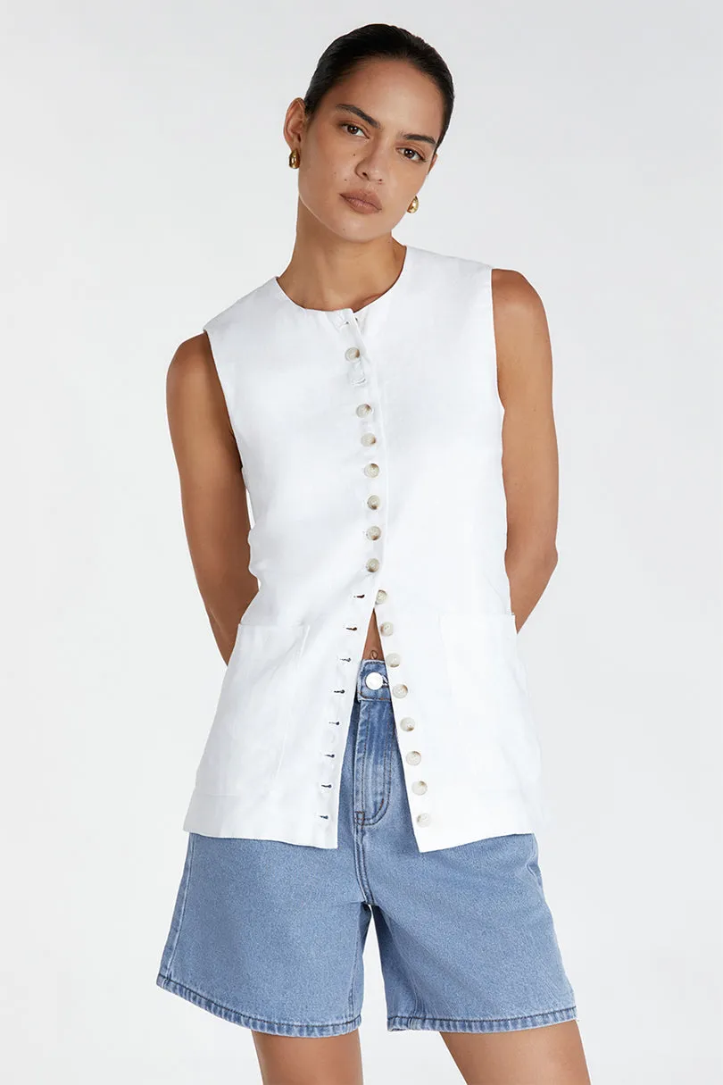 JOPLIN VINTAGE BLUE DENIM SHORT sold by Dissh product image thumbnail 3