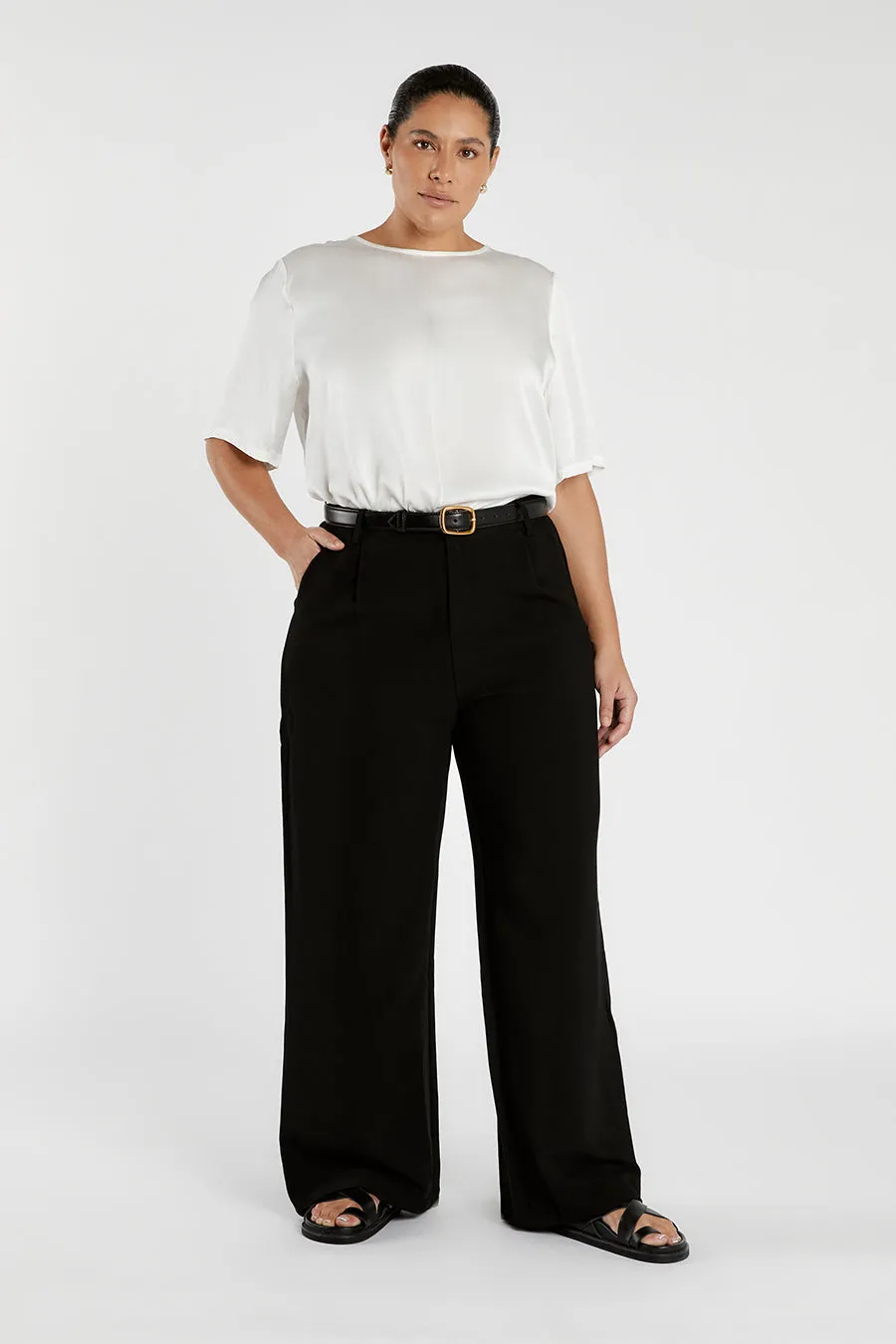 LAYLA WHITE SILK TEE sold by Dissh product image thumbnail 5