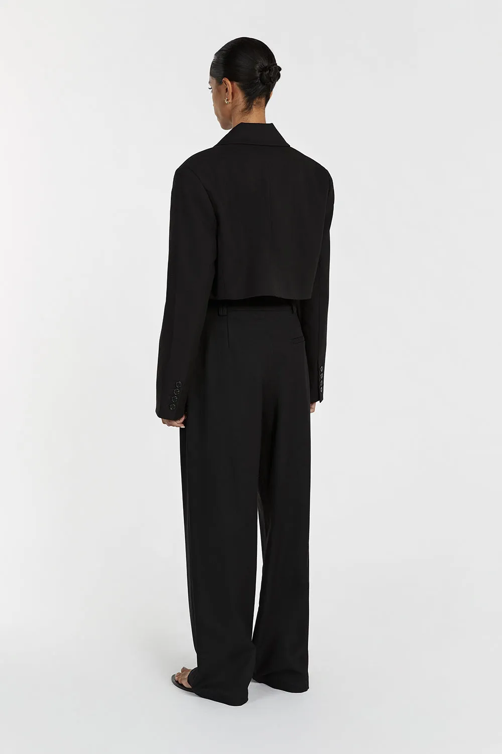 FREYA BLACK CROPPED BLAZER sold by Dissh product image thumbnail 5