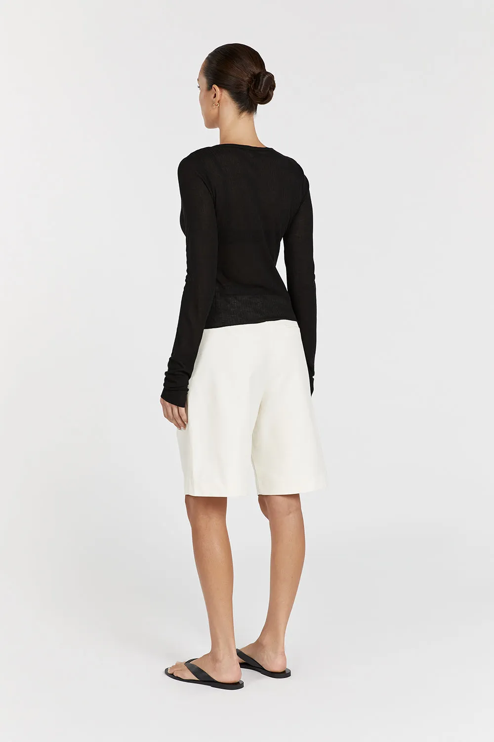 ARDEN BLACK LONG SLEEVE TOP sold by Dissh product image thumbnail 4