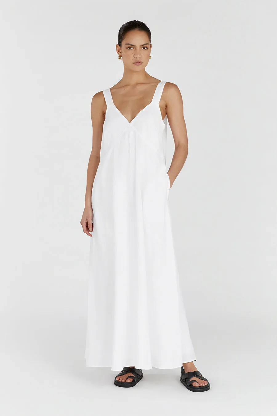 TIARNE WHITE LINEN MAXI DRESS sold by Dissh product image thumbnail 2