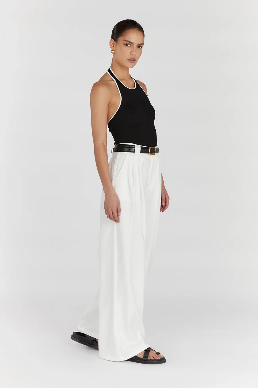 KARLIE BLACK BIND HALTER TOP sold by Dissh product image thumbnail 3