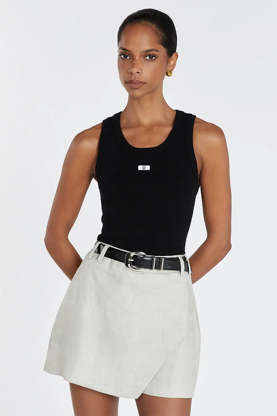 ASTER CHALK LINEN SKORT sold by Dissh product image thumbnail 2