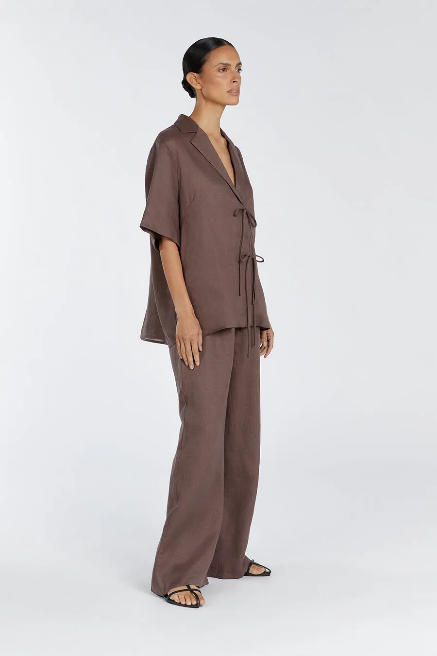 GINA CHOC LINEN ELASTIC WAIST PANT sold by Dissh product image thumbnail 4