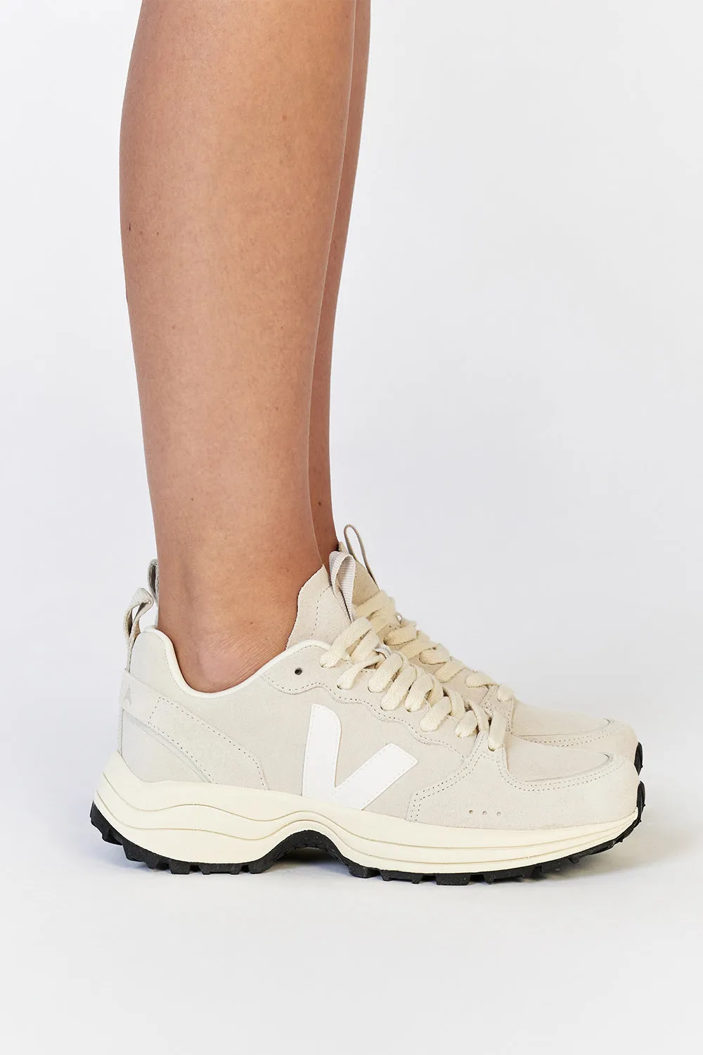 VEJA VENTURI SUEDE NATURAL WHITE sold by Dissh product image thumbnail 2