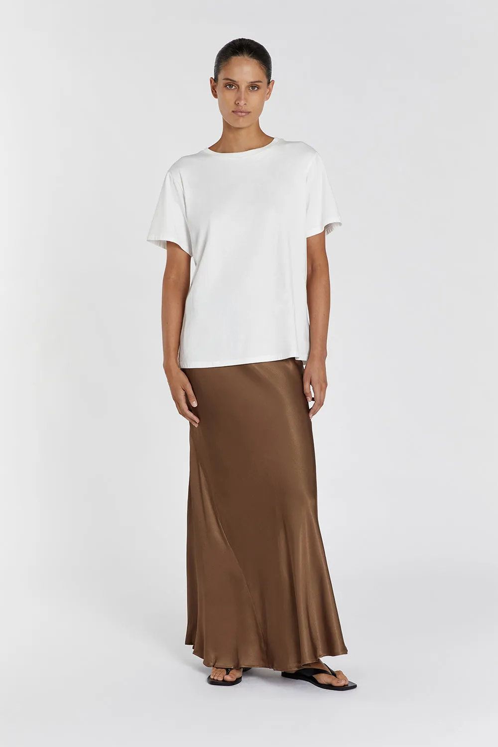 CHARLI COCO SATIN MAXI SKIRT sold by Dissh product image thumbnail 3