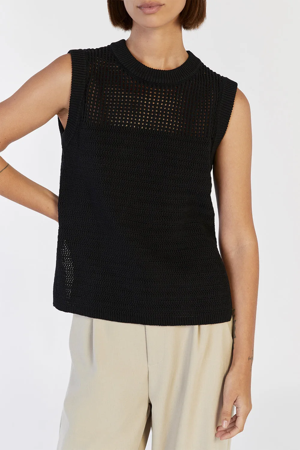 PHOENIX BLACK SLEEVELESS KNIT TOP sold by Dissh product image thumbnail 5