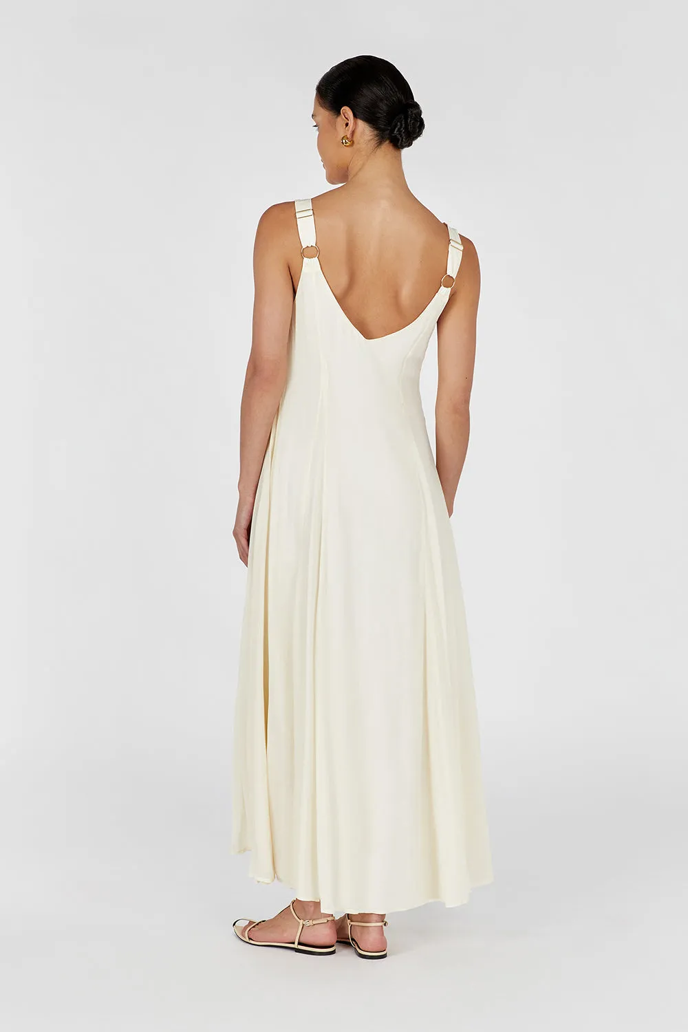 EMILY BUTTERMILK V-NECK MAXI DRESS sold by Dissh product image thumbnail 4