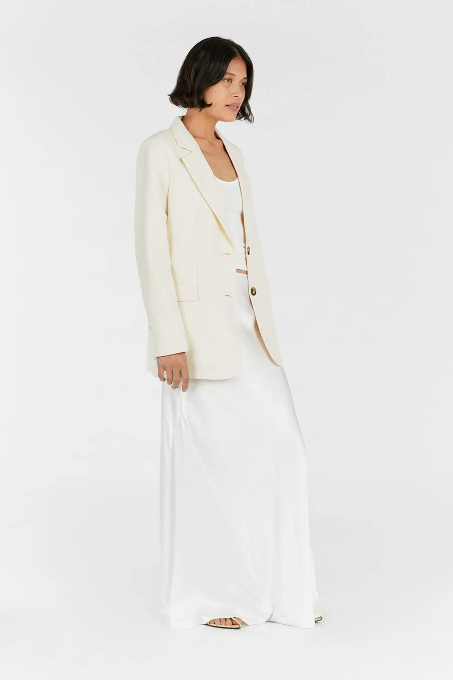 ROWAN CREAM SIGNATURE BLAZER sold by Dissh product image thumbnail 3