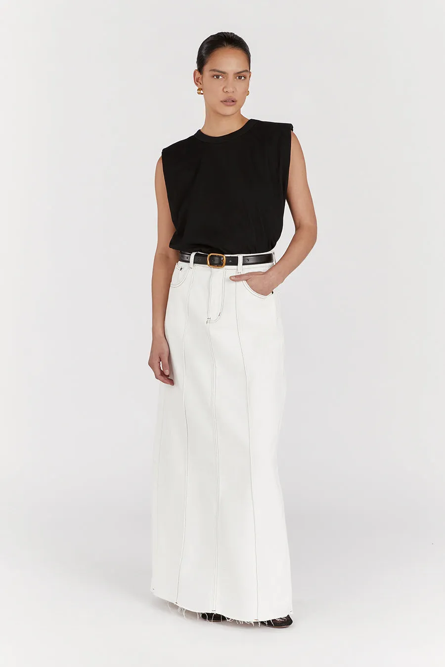 AIDEN BLACK MUSCLE TANK sold by Dissh