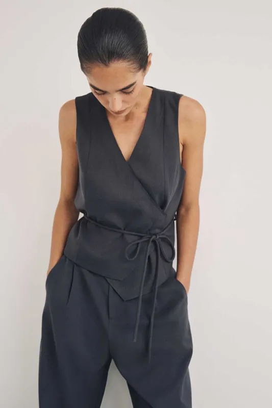 TORI SLATE ASYM TOP sold by Dissh