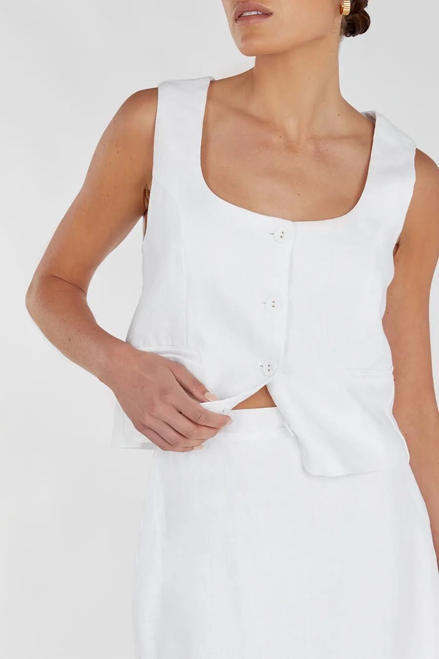 ROBERTS WHITE LINEN MIDI SKIRT sold by Dissh product image thumbnail 5