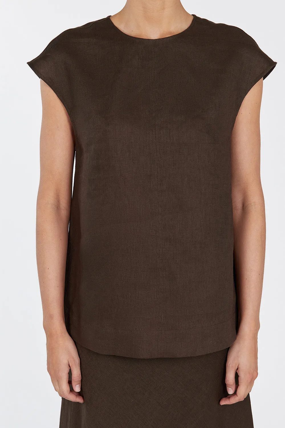 SANDY BITTER CHOC LINEN SHELL TOP sold by Dissh product image thumbnail 5