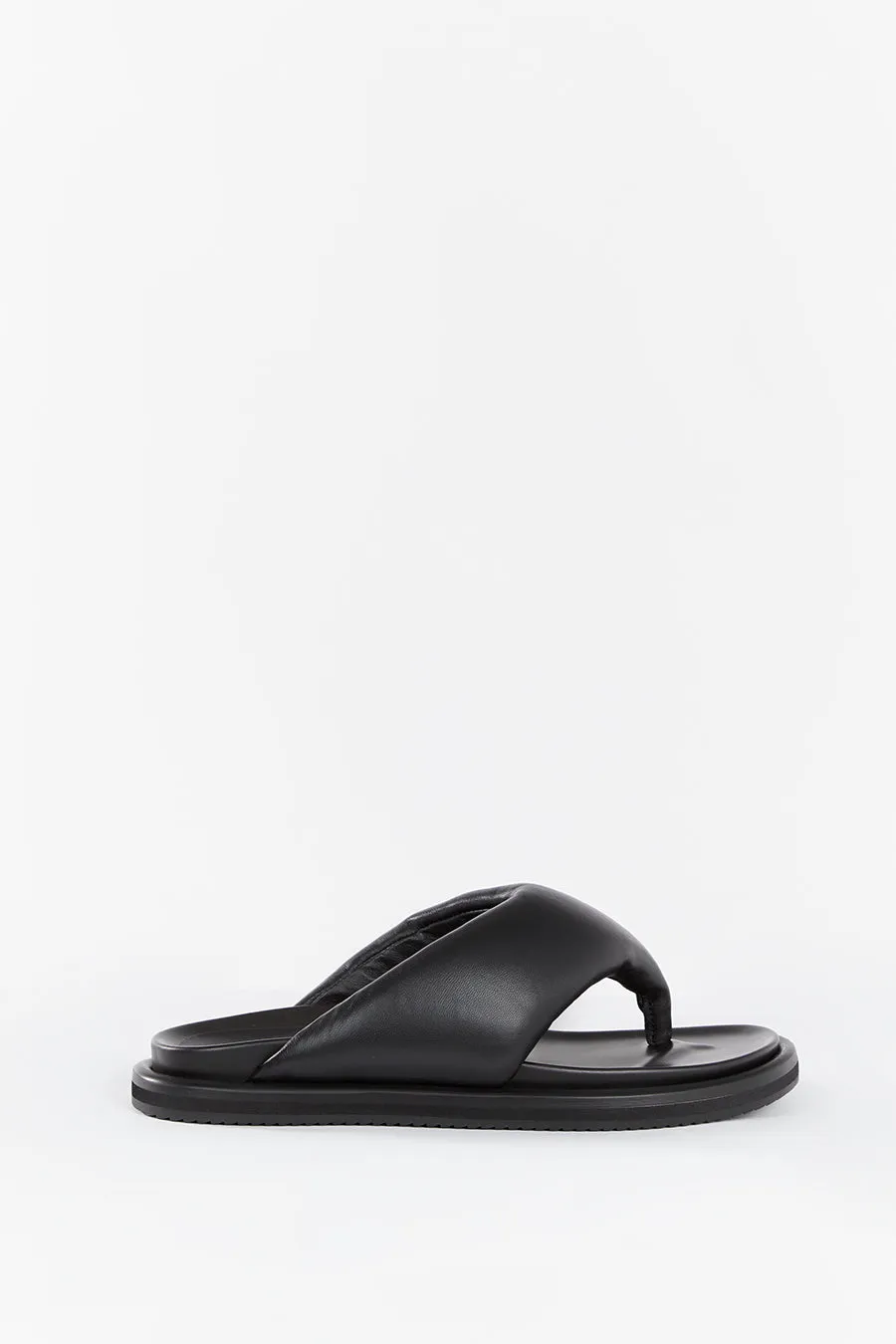 ALIAS MAE DALLAS BLACK SANDAL sold by Dissh