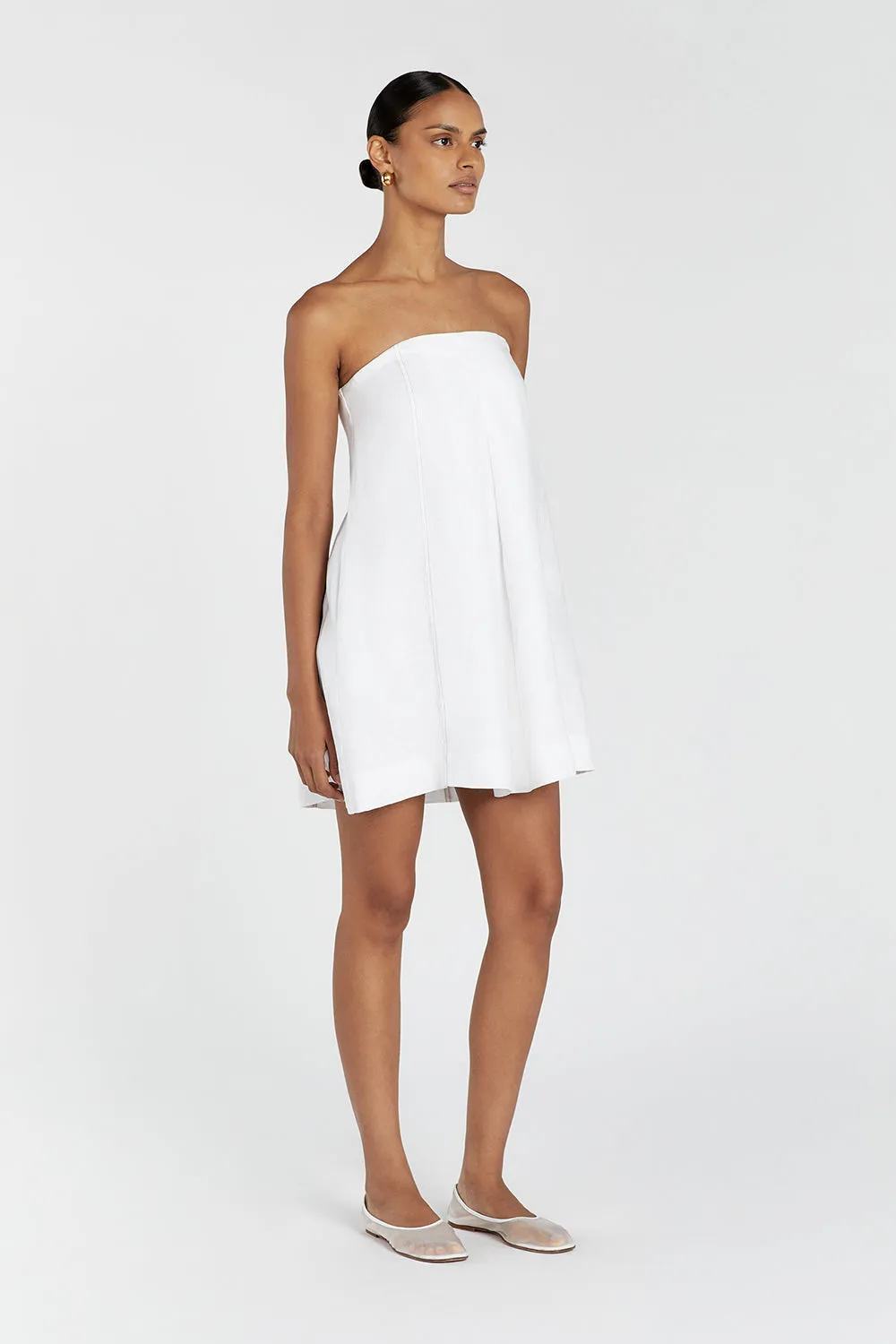 SIMONA WHITE LINEN MINI DRESS sold by Dissh product image thumbnail 3