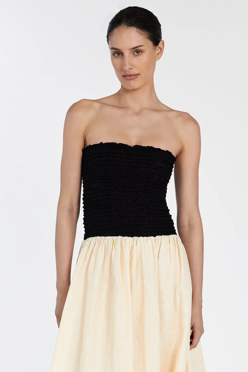 LEN BLACK STRAPLESS MIDI DRESS sold by Dissh product image thumbnail 3