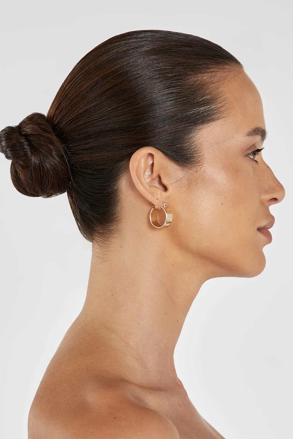 LUV AJ THE POSITANO GOLD HOOPS sold by Dissh product image thumbnail 3