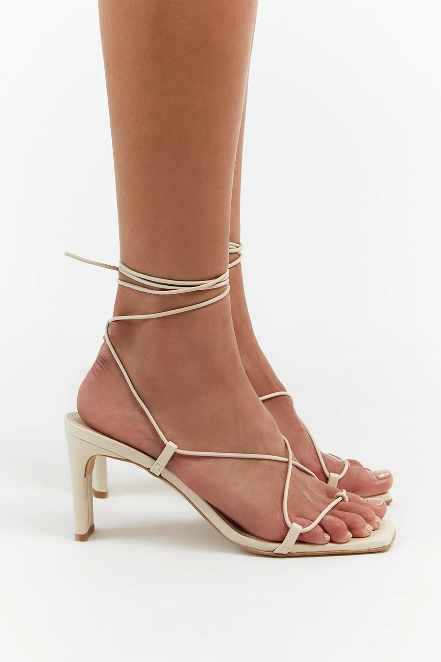 ALOHAS BELLINI IVORY HEEL sold by Dissh product image thumbnail 2