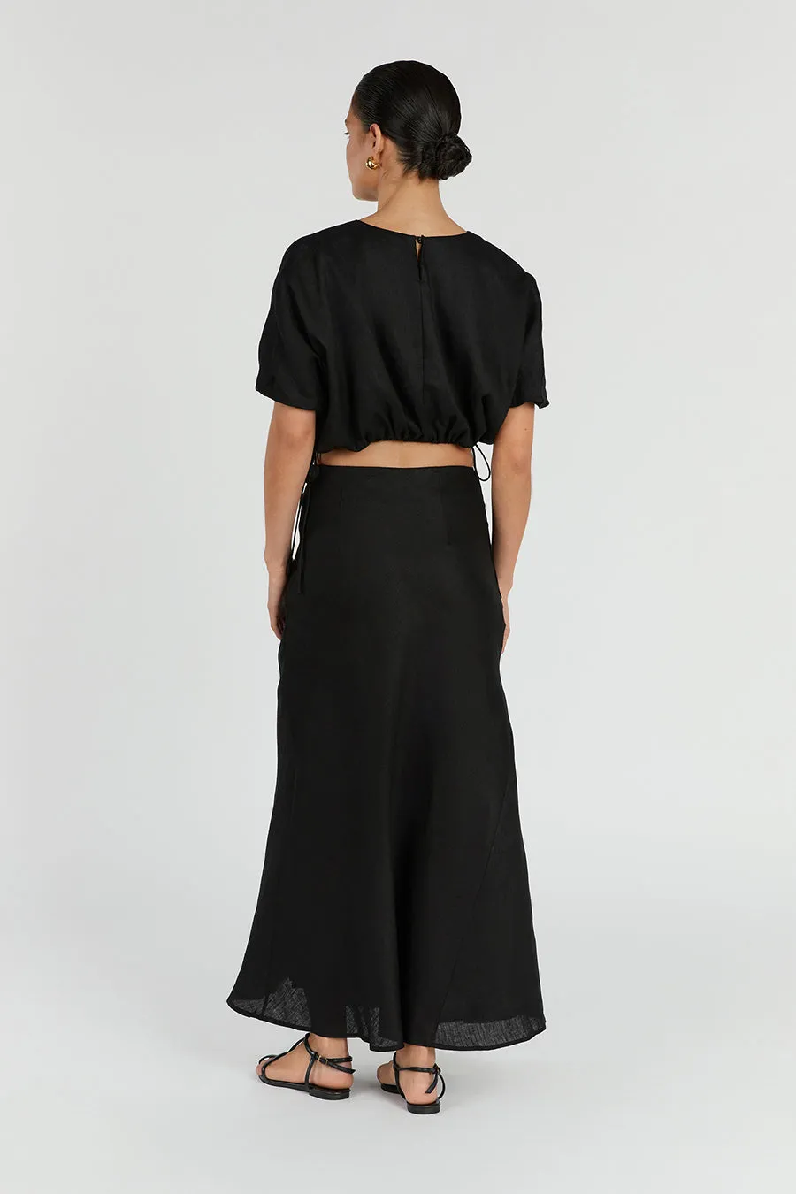 GEORGIA BLACK LINEN CROP TOP sold by Dissh product image thumbnail 4