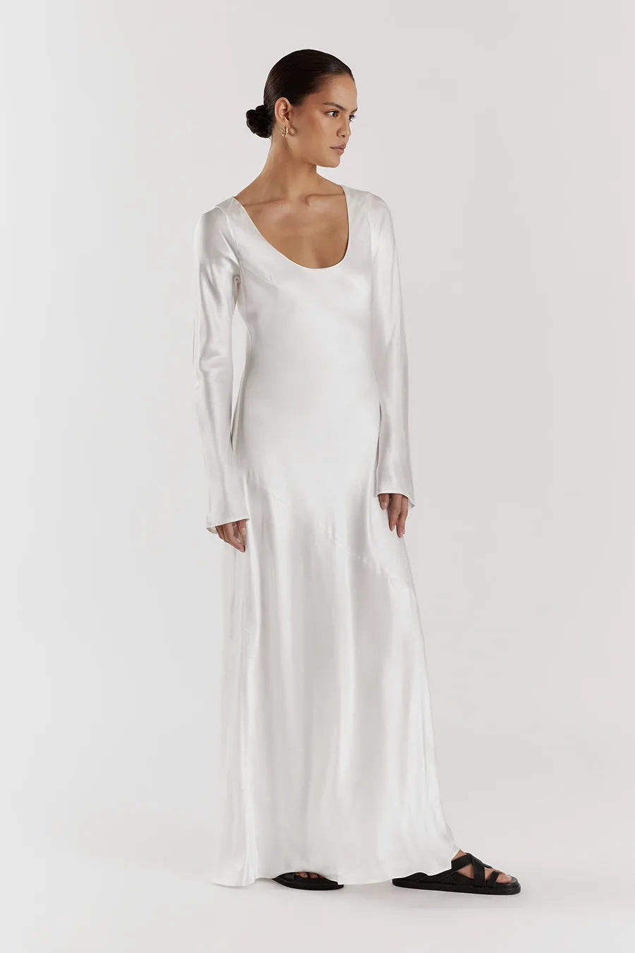 LEA WHITE SLEEVED SATIN MAXI DRESS sold by Dissh product image thumbnail 3
