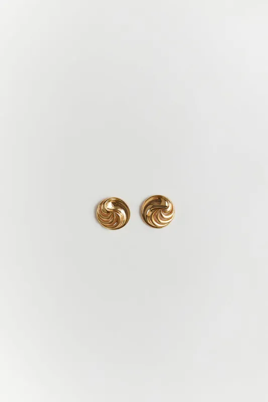 LUV AJ THE LEILA STUDS GOLD sold by Dissh