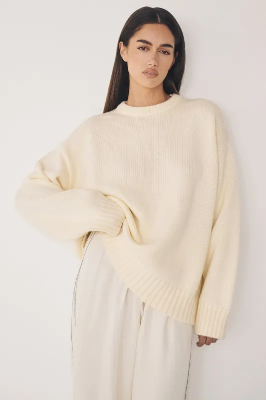 LILAH CREAM LONGLINE KNIT JUMPER sold by Dissh