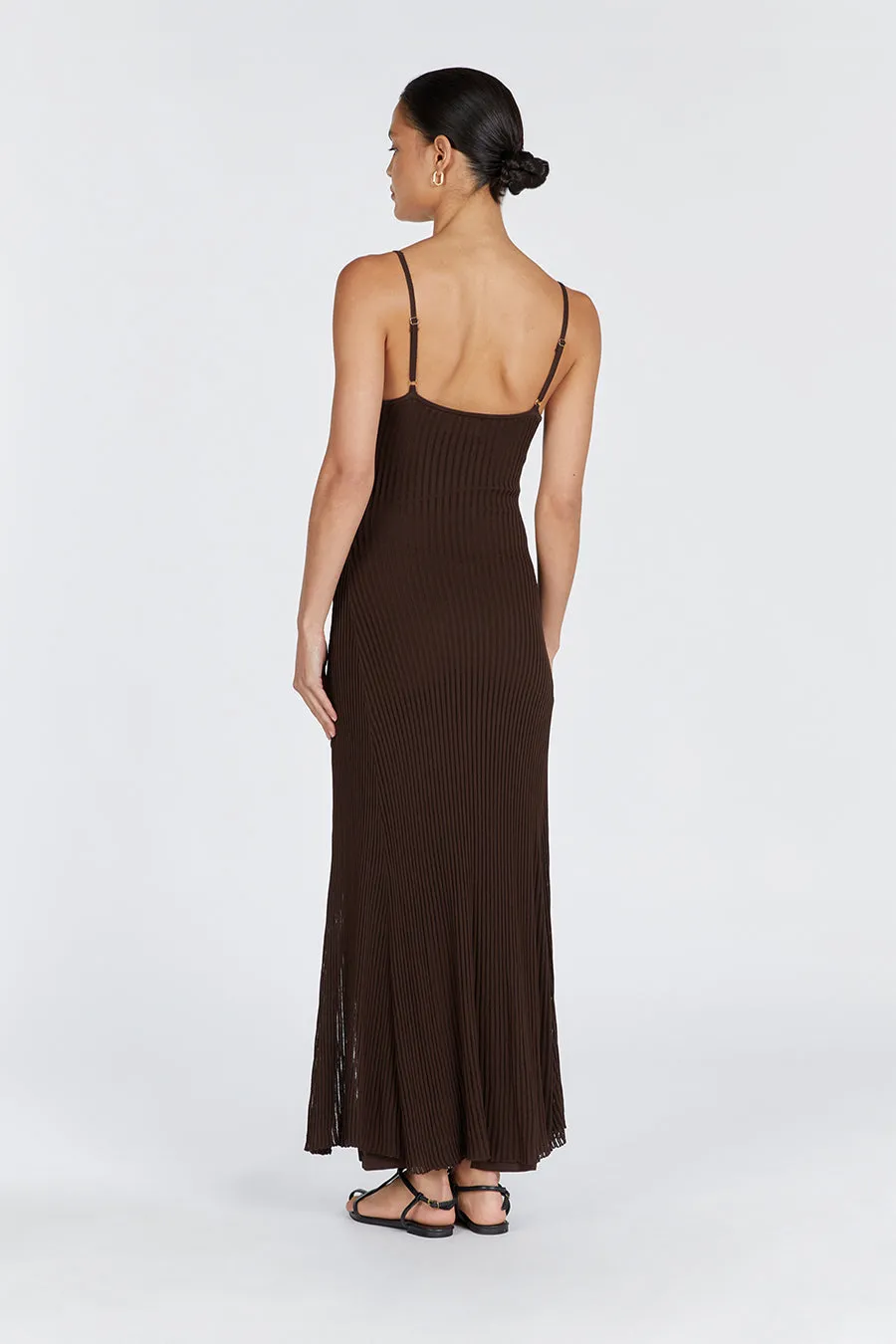 JOVIE CHOC SCOOP MAXI DRESS sold by Dissh product image thumbnail 4
