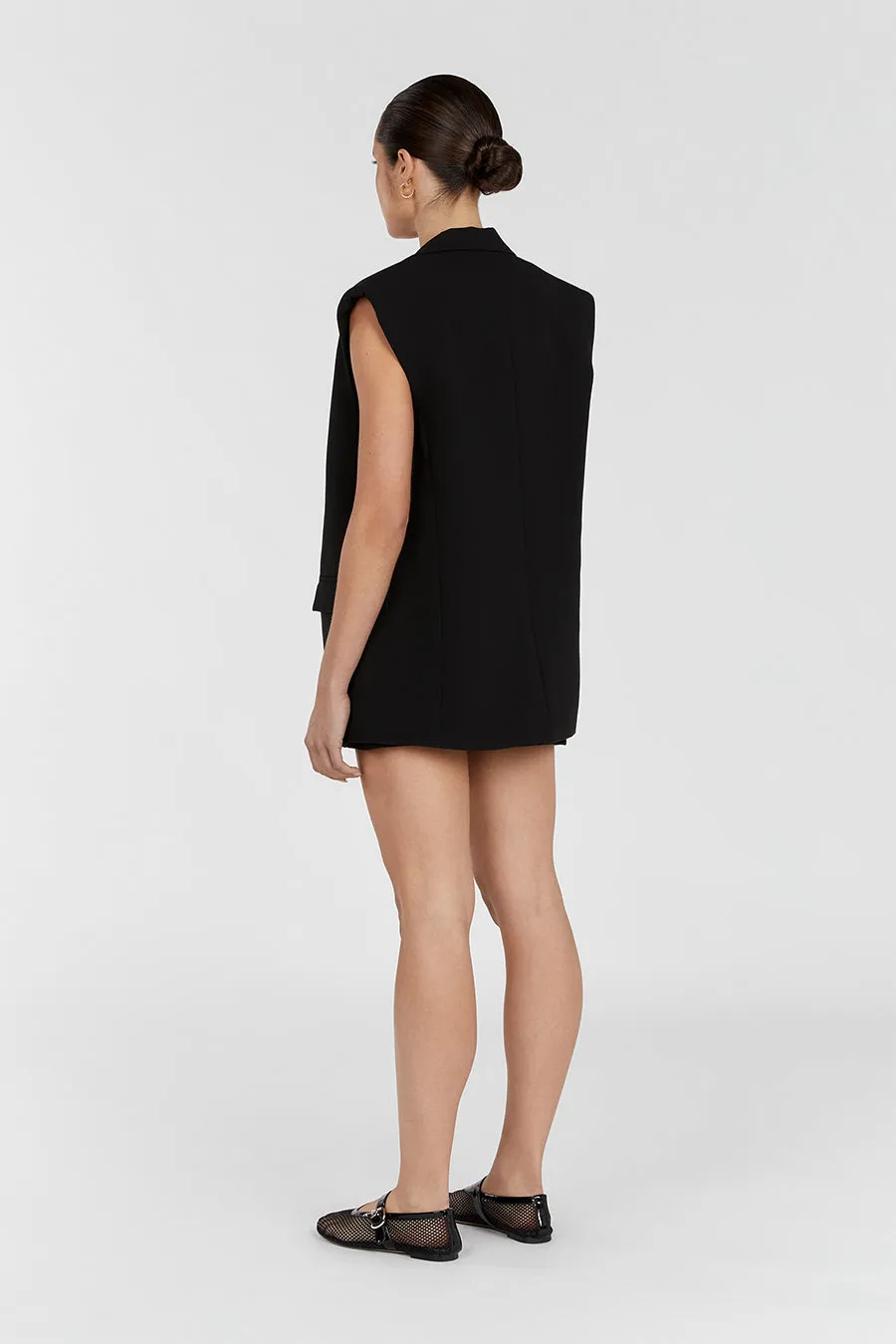 ROWAN BLACK SLEEVELESS BLAZER sold by Dissh product image thumbnail 4