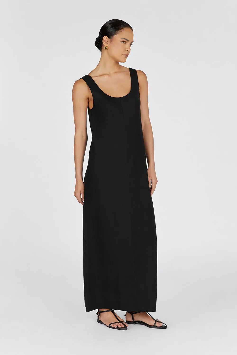 MONICA BLACK SCOOP LINEN MAXI DRESS sold by Dissh product image thumbnail 3