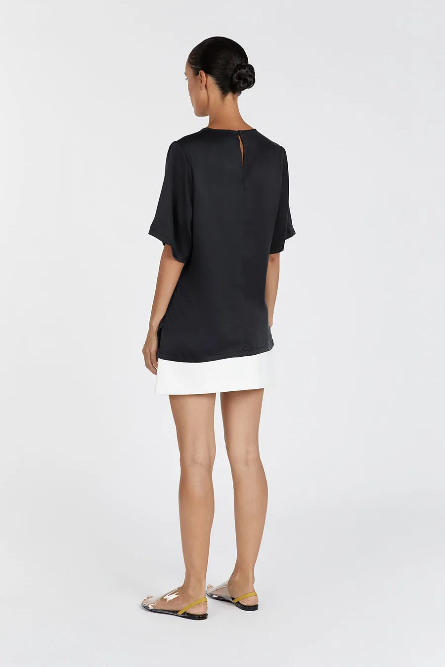 LAYLA BLACK SILK TEE sold by Dissh product image thumbnail 4