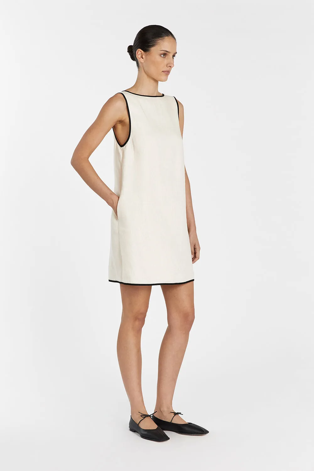 VON CREAM LINEN MINI DRESS sold by Dissh product image thumbnail 3