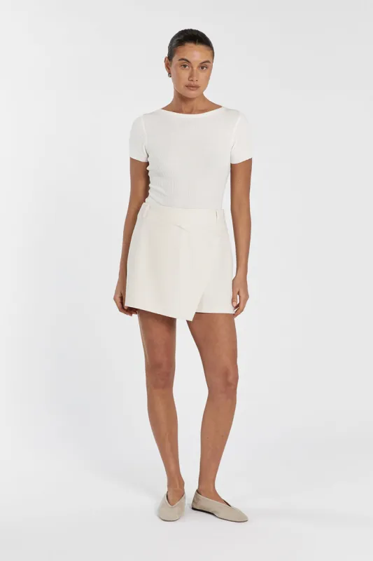 JULIE CREAM TAILORED SKORT sold by Dissh