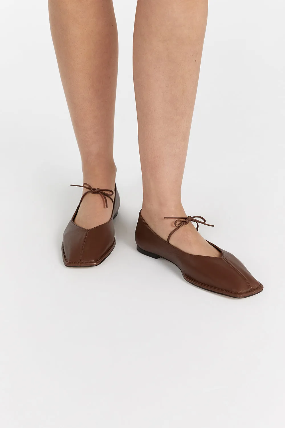 ALOHAS SWAY CHESTNUT LEATHER FLAT sold by Dissh product image thumbnail 4