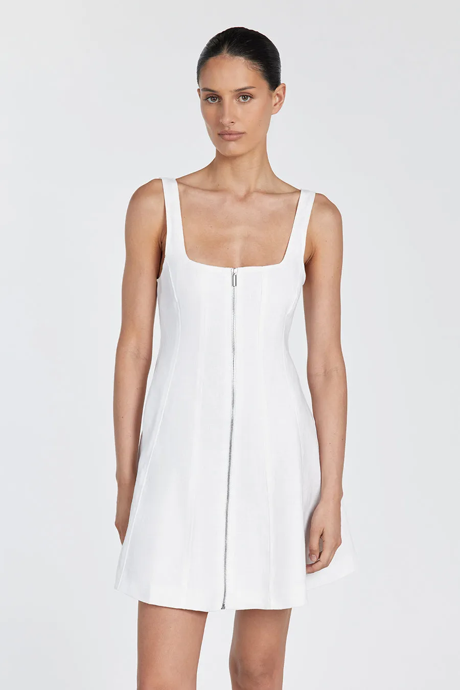 HARRIET WHITE LINEN MINI DRESS sold by Dissh product image thumbnail 2