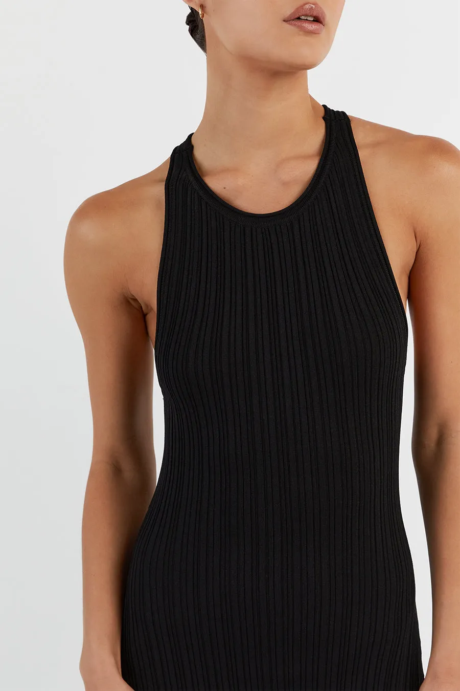 RIVER BLACK BACKLESS MAXI DRESS sold by Dissh product image thumbnail 5